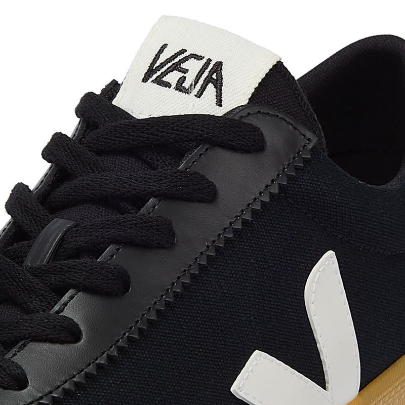 Veja Volley Women's Black/White/Natural Trainers