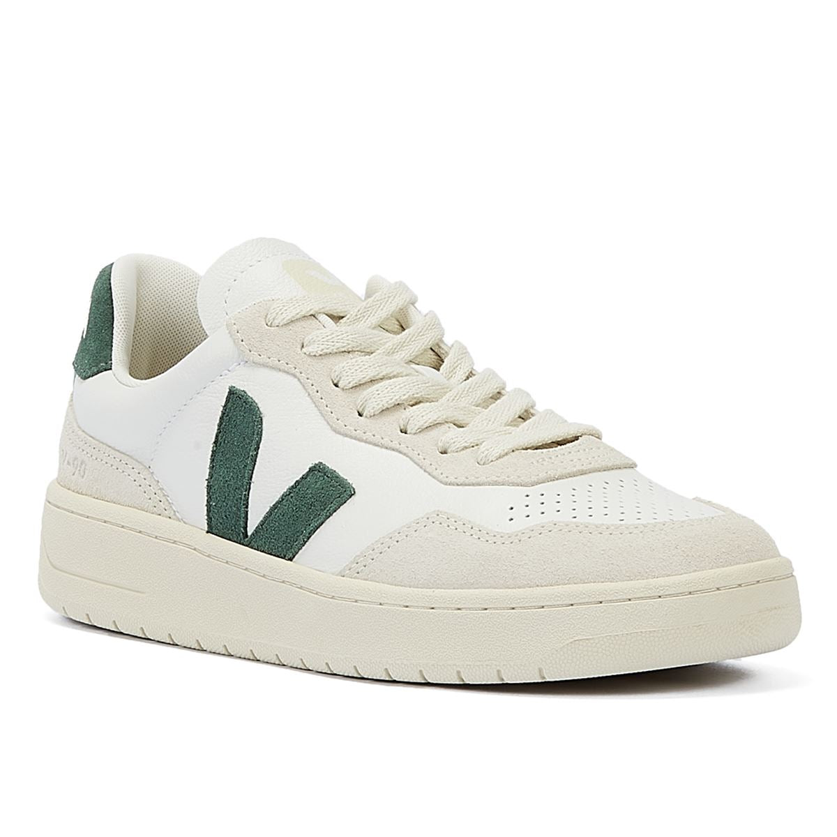 Green veja hot sale trainers