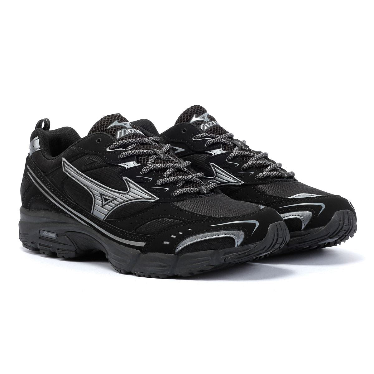 Mizuno black trainers deals