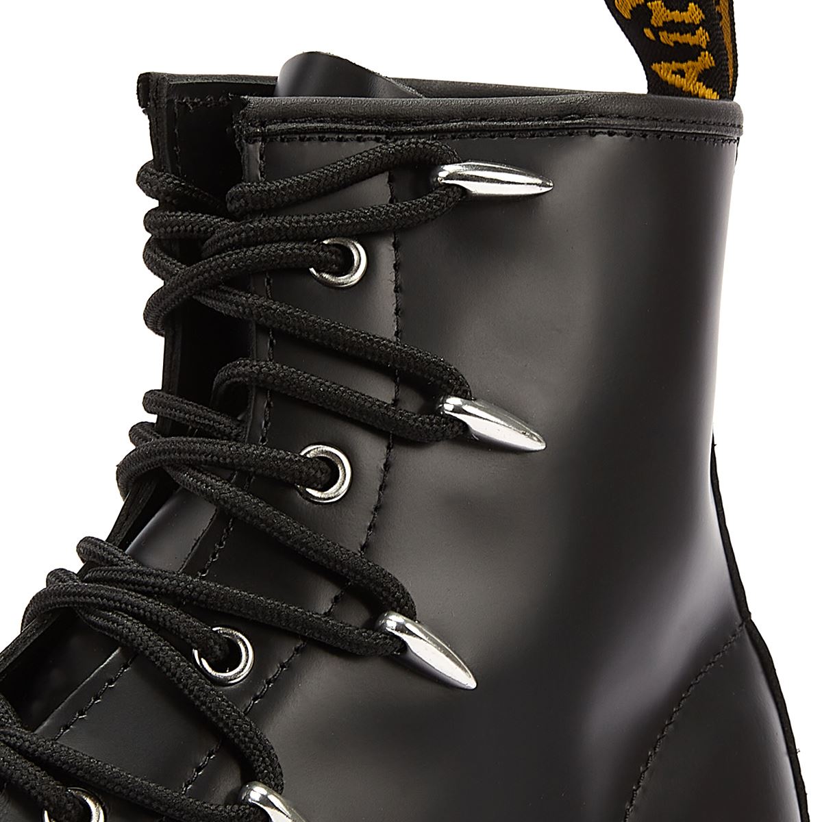 Dr martens clearance all black boots