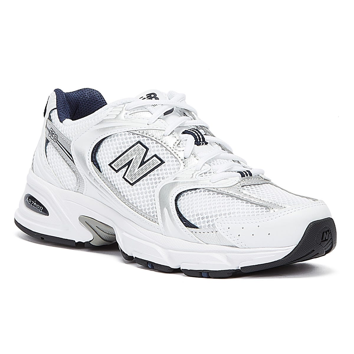 New balance shop white trainers