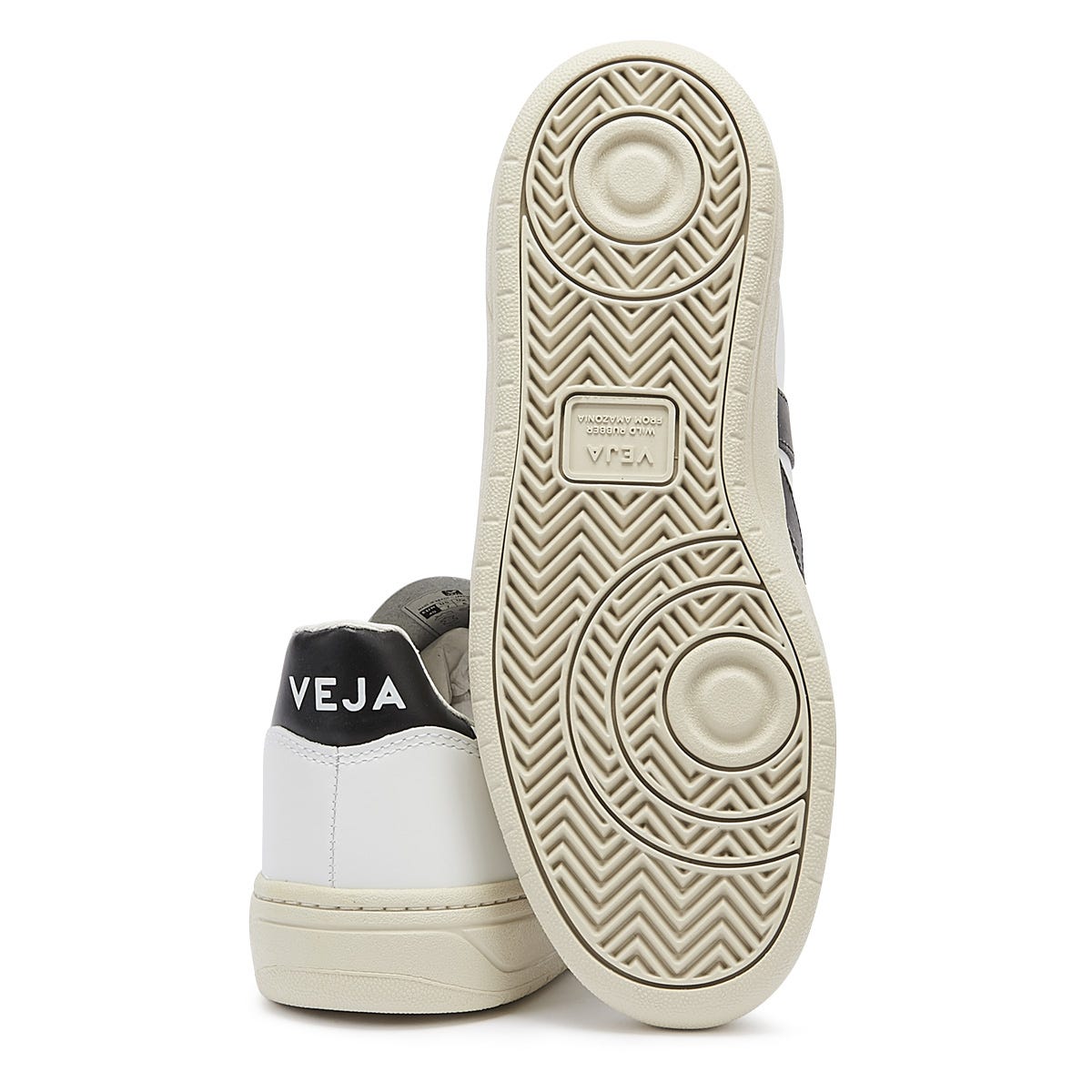 Veja v10 hot sale trainers womens